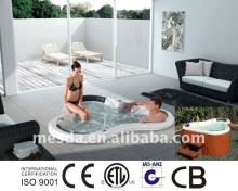 outdoor spa tub;whirlpoor outdoor spa;luxury outdoor spa
