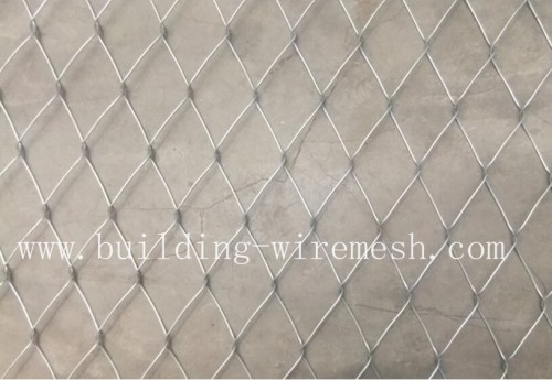 Chain link fencing/diamond mesh