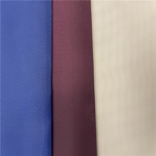 Färgning av polyester taftväv som används för foder