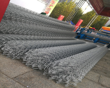 Galvanized Chainlink Mesh Fence