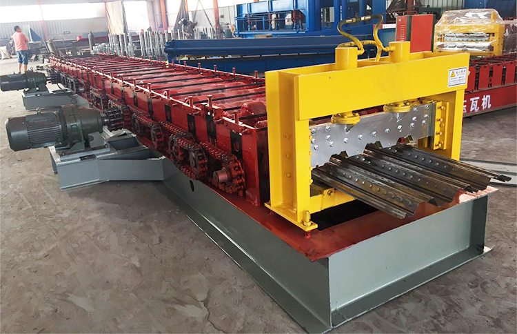 Floor Deck Roll Forming Machine