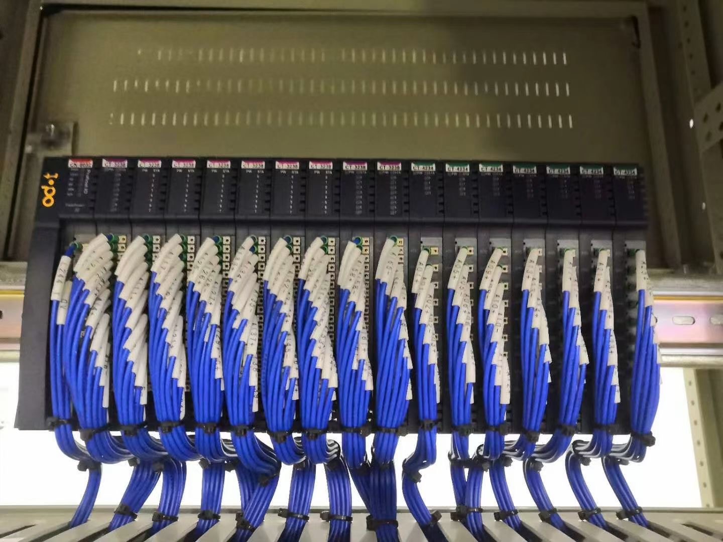 Aplikasi 2 Application 2