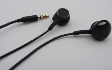 Stereo In-Ear Headphones Earphone for Phone