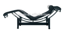 Le Corbusier lounge chair