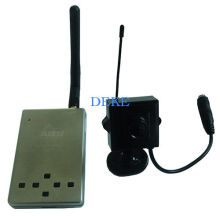 Security 2.4 Ghz Wireless Transmission Camera With Quad-split Screen