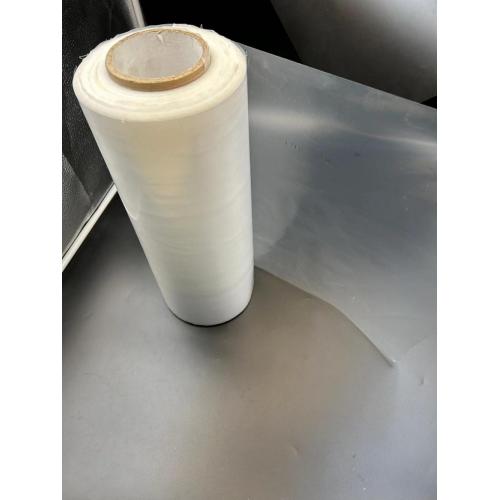 Heat shrinkable PE film for packaging