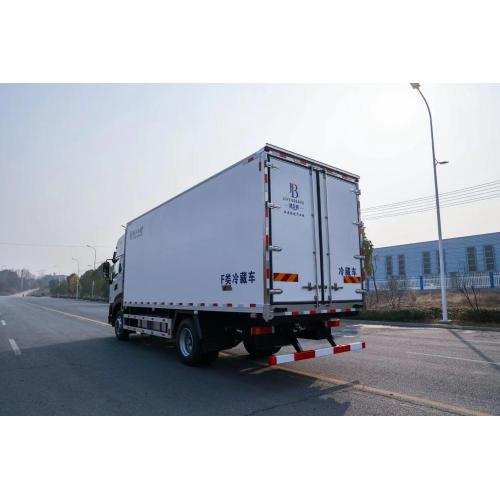 Dongfeng 10T meat and fish refrigerated truck