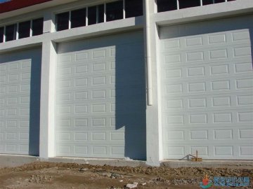drawing of remote control sectional garage door