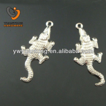 crocodile shape with nickel color