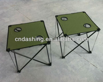 Outdoor folding picnic table