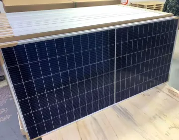 400W and 415W Full Black Home Use Solar Panels - Europe Warehouse