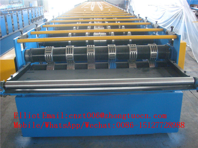 Galvanized steel floor deck machine