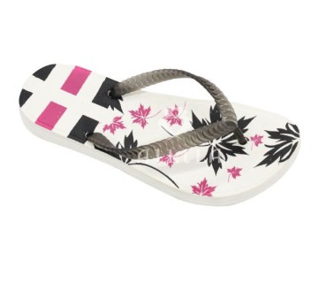 Girl summer walking flip flop sandal