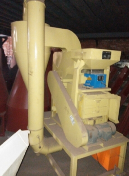 Pod Seed Cleaning Machine