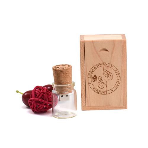 Cork glass bottle pendrive