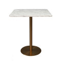 Modern fyrkantig matbord med marmorövertopp