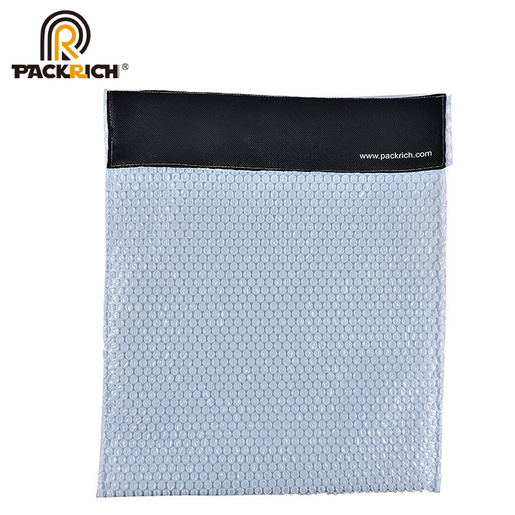 Reusable transparent plastic pluriball bubble mail bag