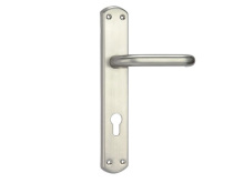 Door handle with long plate door pull