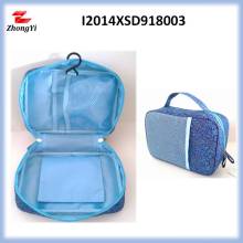 new fashion toiletry case with hook