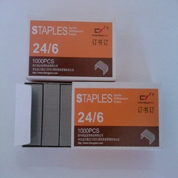 Rapid galvanized single-line 24/6 office staples