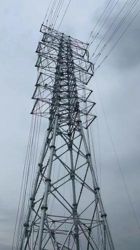 220kV hoogspanningstransmissielijn stalen toren