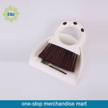 Handy broom and dustpan set