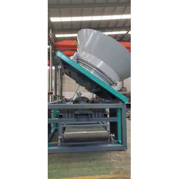 Fully automatic disc wood crusher