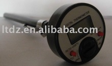Digital cooking thermometer