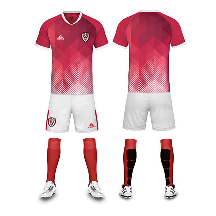 Design de uniforme de fútbol de rayas más alto y personalizado de su propio equipo.