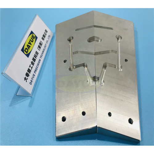 precision mold parts processing CNC parts milling