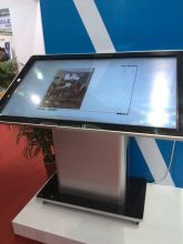 Interactive Information Multimedia Kiosk With 32 Inch For Mall Directory