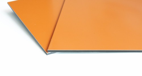 High gloss aluminum composite panel