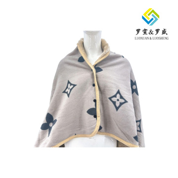 Four leaf clover polar fleece blanket