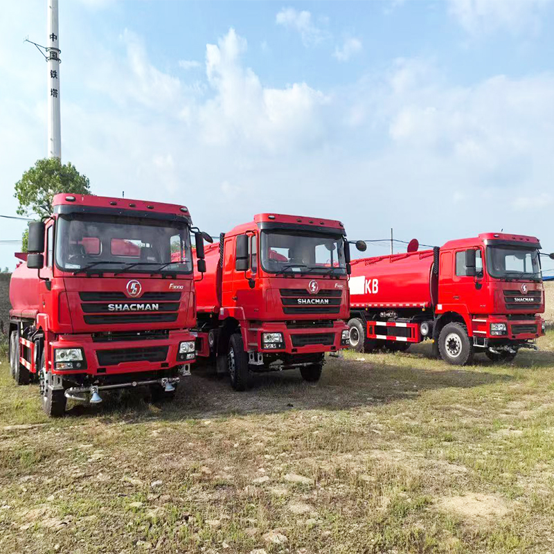 Shacman Water Truck (6) SHACMAN Water Truck (6)