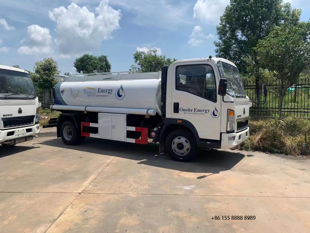 Howo Fuel Tank Truck 4 Jpg