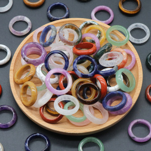 10pcs anneaux de bande de pierres précieuses colorées