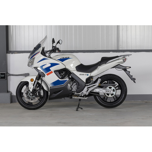 Déplacement de moto de marque célèbre 320cc