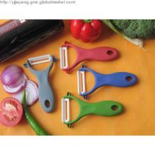 ABS Handle Ceramic Pineapple Peeler