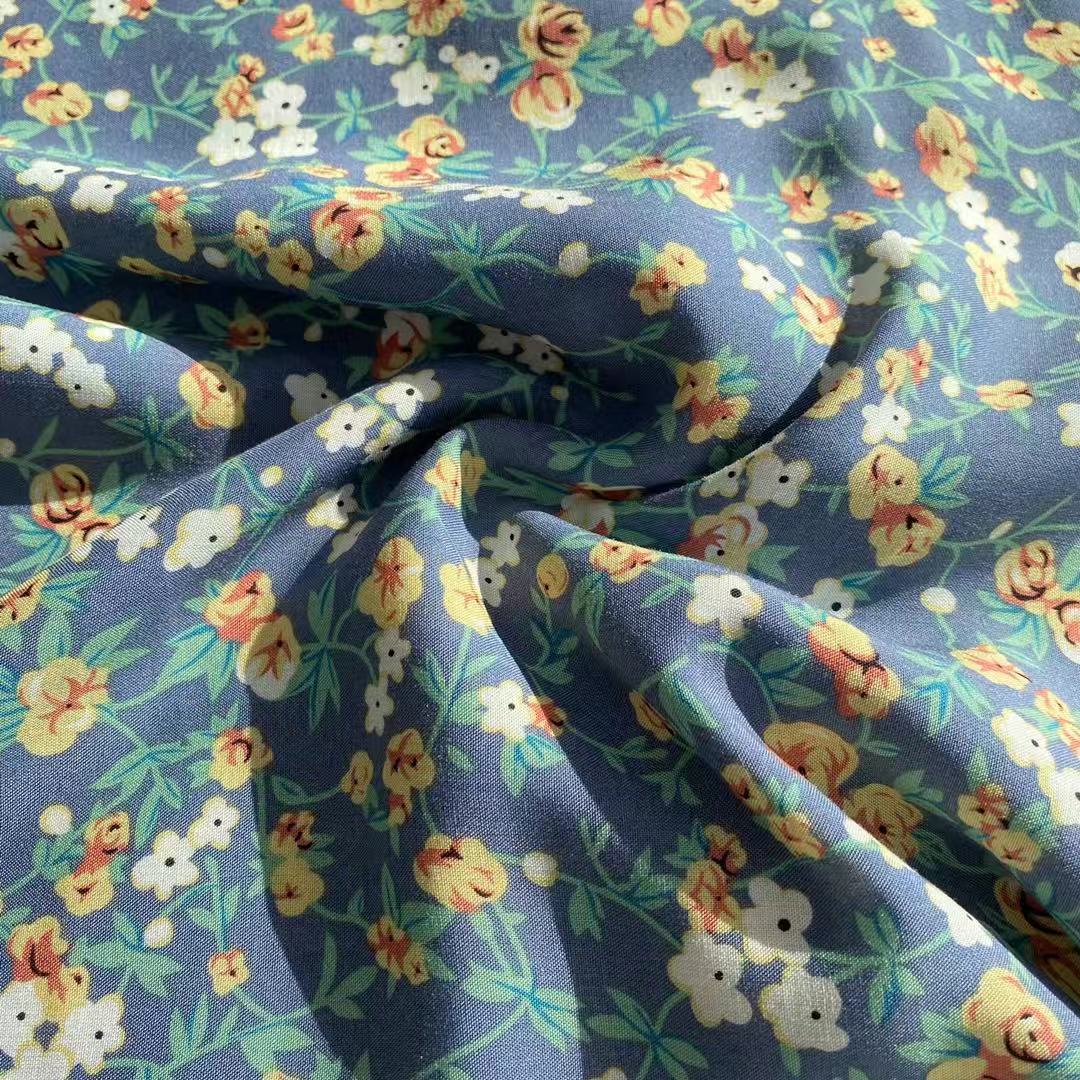 Mulinsen Textil 45S Challis 100 gedruckter Rayon -Stoff