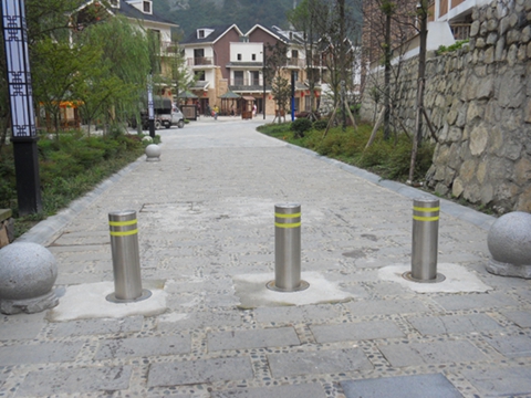 Auto Remote Road Bollards for Safety