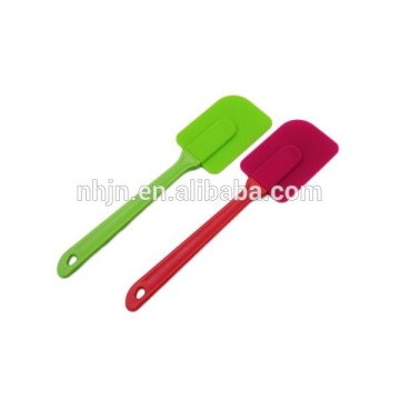 non-stick silicon shovel very like