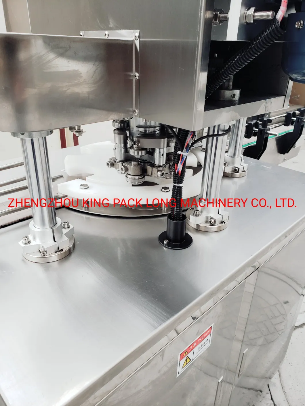 Full Automatic Cans Jar Bottle Rotary Sealing Machine for Tin Cans with Ce