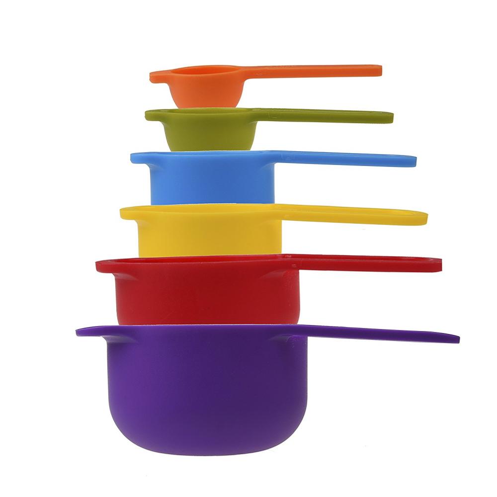 6PCS av Nesting Colorful Mätning och sked Set