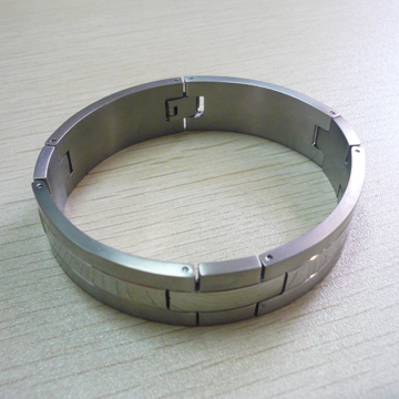 titanium bangle,make titanium jewelry