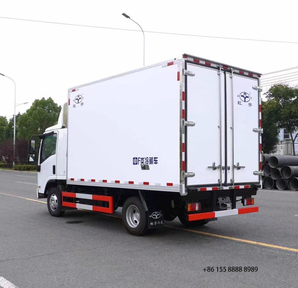 Isuzu Refrigerated Truck 4 Jpg