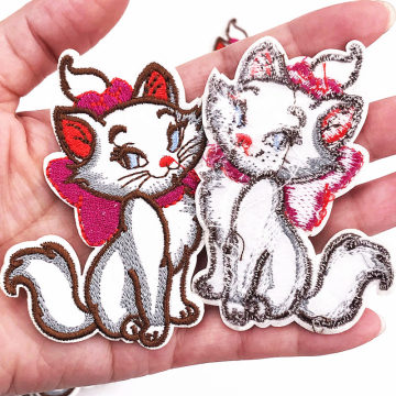 Cat Cartoon embroidery Patches Iron on Clothing