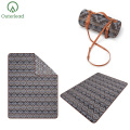 Modern Design Moistureproof Picnic Mat