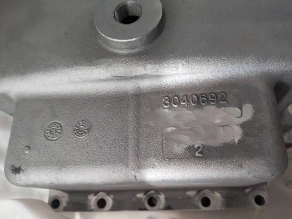 Соединение масляного поддона 3040692 Oil Pan Connection 3040692