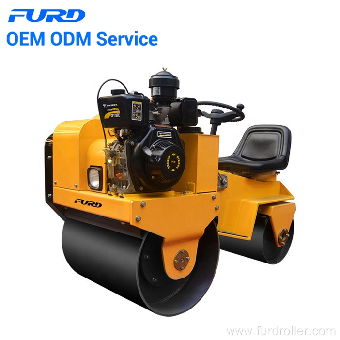 700kg Vibrating Double Drum Road Roller For Soil