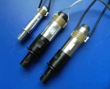 Ultrasonic transducer for ultrasonic ultrasonic plastic welding machine